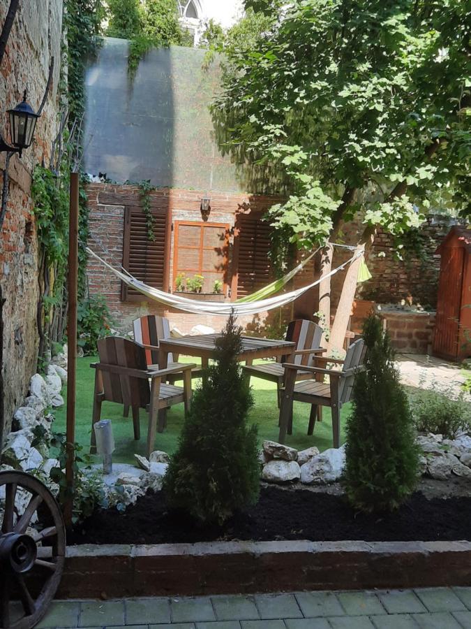 Luky13 Appartement Braşov Buitenkant foto
