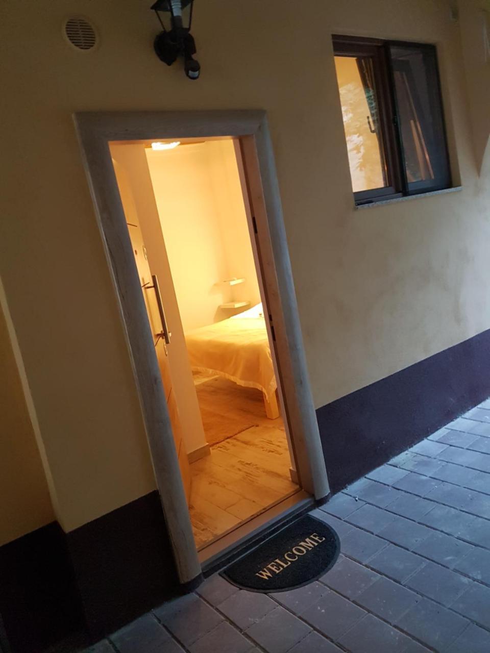 Luky13 Appartement Braşov Buitenkant foto